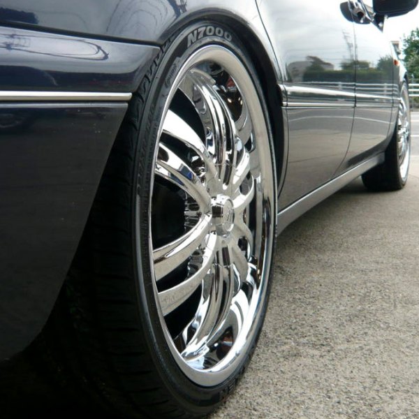 NEXEN® - Tires on Acura RL