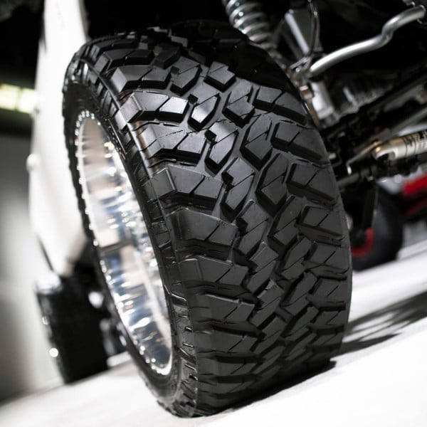 NITTO® 205810 - TRAIL GRAPPLER M/T 37X13.50R22 123Q