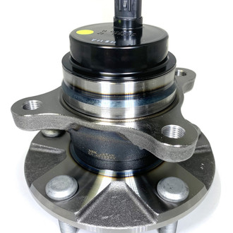 NSK® - Wheel Bearing and Hub Assembly