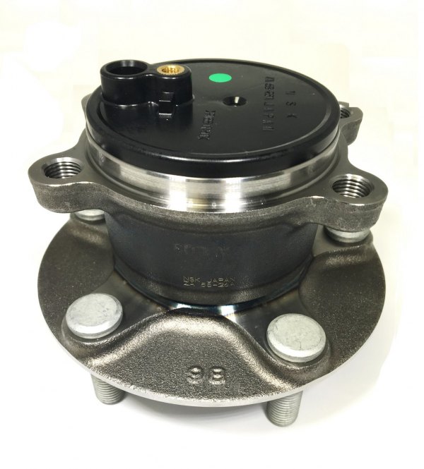 NSK® - Rear Driver Side Wheel Bearing and Hub Assembly