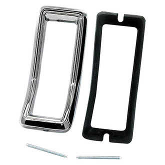 OER® - Tail Lamp Bezel