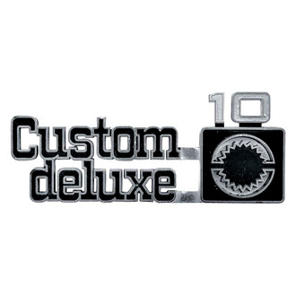OER® - "Custom Deluxe 10" Front Fender Emblem