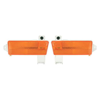 OER® - Driver and Passenger Side Driver and Passenger Side Replacement Side Marker Lights