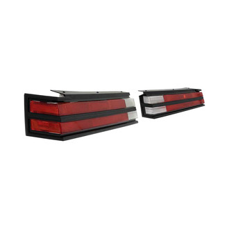 OER® - Driver and Passenger Side Replacement Tail Lights