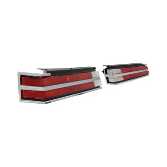 OER® - Driver and Passenger Side Replacement Tail Lights