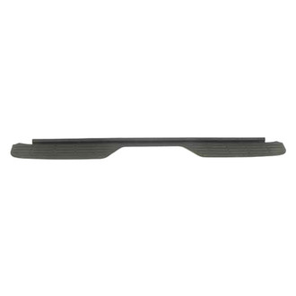 OER® - Rear Bumper Step Pad