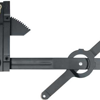 OER® - Passenger Side Manual Window Regulator