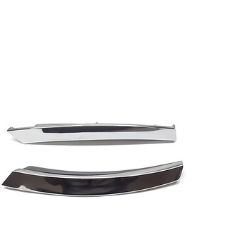 OER® - Upper Fender Moldings