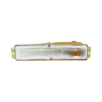 OER® - Passenger Side Replacement Turn Signal/Parking Light