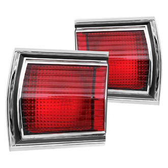 OER® - Driver and Passenger Side Replacement Tail Lights
