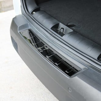 OMAC® - Dark Rear Bumper Sill Cover