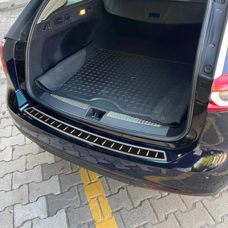 OMAC® - Polished with Black Rear Bumper Sill Cover