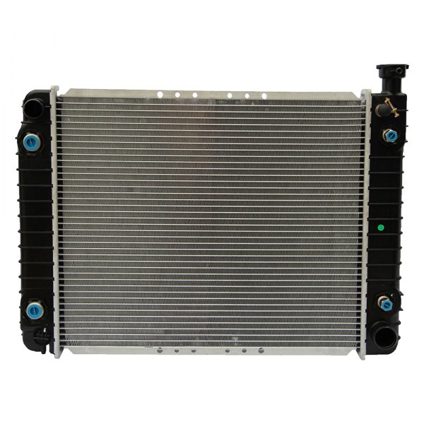 OSC Heat Transfer Products® 677 Crossflow Engine Coolant Radiator