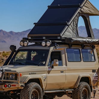 Overland® - Sidewinder Clamshell Roof Top Tent