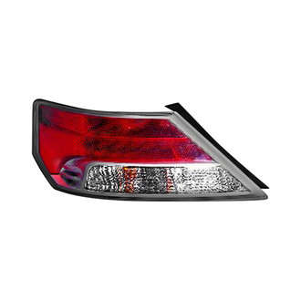 Pacific Best® - Driver Side Replacement Tail Light (Standard Line)