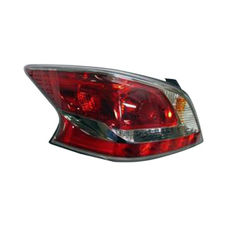 Pacific Best® - Driver Side Replacement Tail Light (Standard Line)