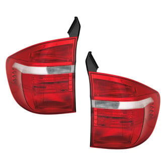 Pacific Best® - Driver and Passenger Side Outer Replacement Tail Lights (Standard Line)