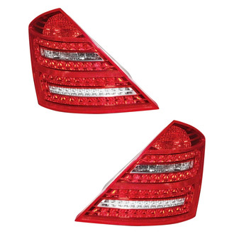 Pacific Best® - Driver and Passenger Side Replacement Tail Lights (Standard Line)