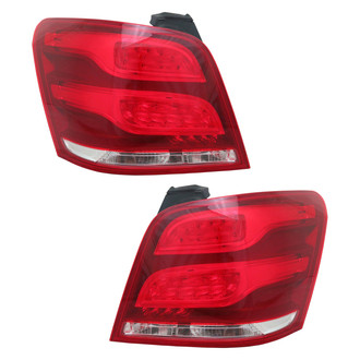Pacific Best® - Driver and Passenger Side Replacement Tail Lights (Standard Line)