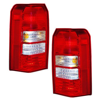 Pacific Best® - Driver and Passenger Side Replacement Tail Lights (Standard Line)