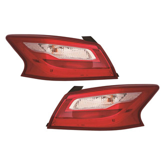 Pacific Best® - Driver and Passenger Side Outer Replacement Tail Lights (Standard Line)