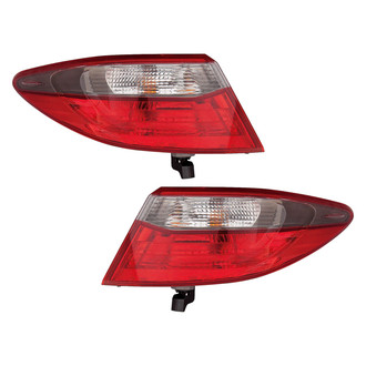 Pacific Best® - Driver and Passenger Side Outer Replacement Tail Lights (Standard Line)
