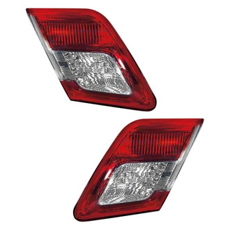 Pacific Best® - Driver and Passenger Side Inner Replacement Tail Lights (Standard Line)