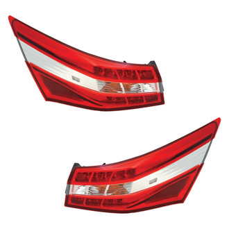Pacific Best® - Driver and Passenger Side Outer Replacement Tail Lights (Standard Line)
