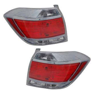 Pacific Best® - Driver and Passenger Side Replacement Tail Lights (Standard Line)