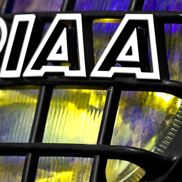 PIAA™ - Off-Road Lights, Bulbs, Wiper Blades | CARiD