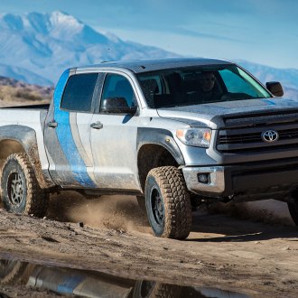 PRO COMP® - 33 Flat Black on Jeep Wrangler