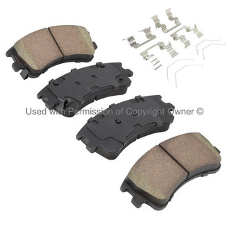 Quality-Built® - Black Series New Ceramic Front Disc Brake Pads