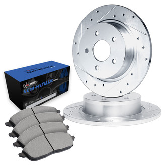 R1 Concepts® - Drilled and Slotted Rear Brake Kit with Semi-Metalic Pads