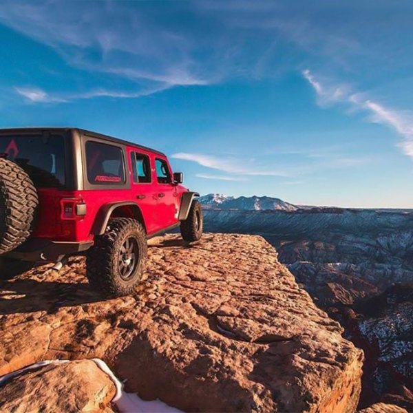 RACELINE® - 935 Defenders on Jeep Wrangler