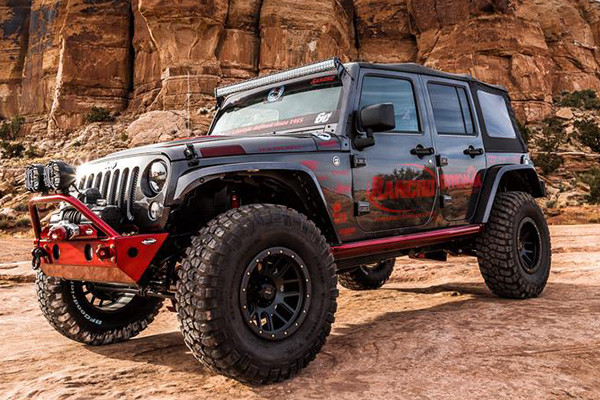2014 Jeep Buyers Catalog (11.2 MB)