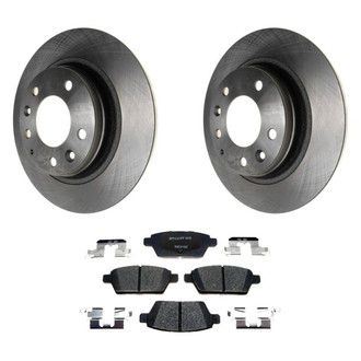 Raybestos® - R-Line™ Plain Rear Brake Kit with Ceramic Pads