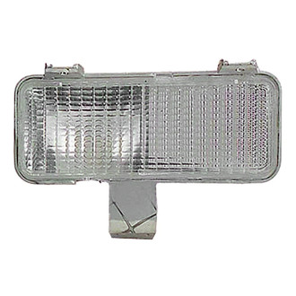 Replace® GM2521117 - Passenger Side Replacement Turn Signal/Parking Light (Standard Line)