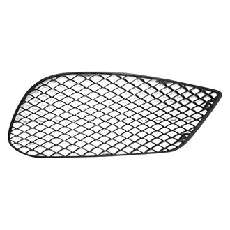 Replace® MB1039171 - Front Lower Passenger Side Fog Light Cover (Standard Line)