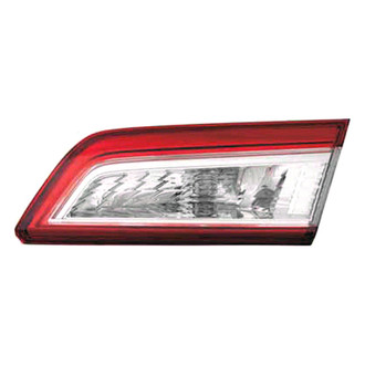 Replace® - Passenger Side Inner Replacement Tail Light (Value Line)
