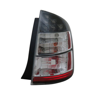 Replace® - Passenger Side Replacement Tail Light (Standard Line)
