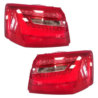 Replace® - Replacement Tail Light (Standard Line)