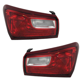 Replace® - Remanufactured OE Driver and Passenger Side Outer Replacement Tail Lights