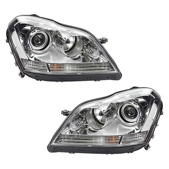 Replace® - Driver and Passenger Side Replacement Headlight Set (Standard Line)