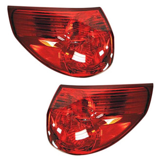 Replace® - Driver and Passenger Side Outer Replacement Tail Lights (Value Line)