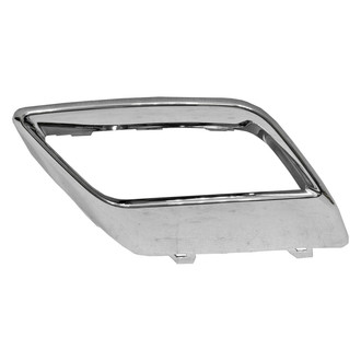 Replace® - Rear Passenger Side Bumper Exhaust Pipe Hole Trim (Standard Line)