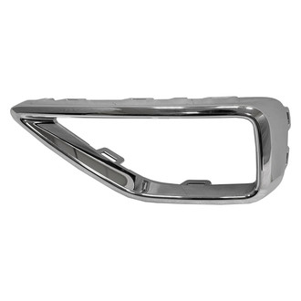 Replace® - Rear Passenger Side Bumper Exhaust Pipe Hole Trim (Standard Line)