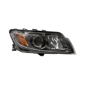 Replacement - Passenger Side Headlight (Standard Line)