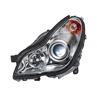 Replacement - Driver Side Headlight (Standard Line)