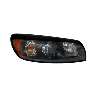 Replacement - Passenger Side Headlight (Standard Line)