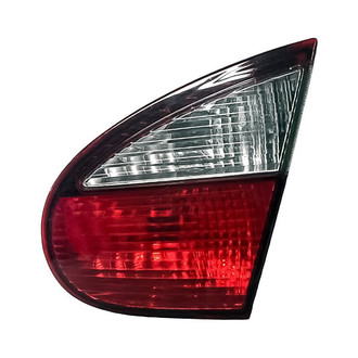Replacement - Passenger Side Passenger Side Inner Tail Light (Standard Line)
